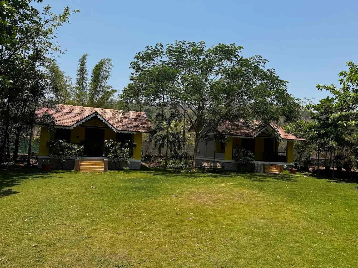 Modern Resort - Image 42 of 108
